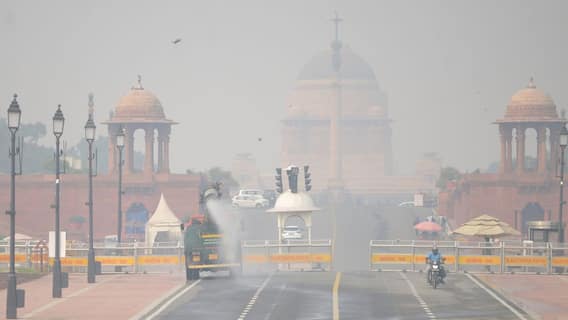 Delhi Air Quality Remains ‘Very Poor’ After Diwali, But Two Haryana Cities Hit ‘Severe’ AQI
