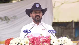 Revanth Reddy Police Martyrs Day: మిగతా మావోయిస్టులు కూడా లొంగిపోయి, జన జీవన స్రవంతిలో కలవాలి: రేవంత్ రెడ్డి