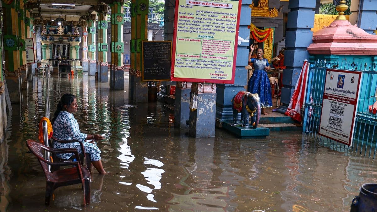 Chennai Schools To Remain Shut Tomorrow Amid Heavy Rainfall; Red Alert Issued
