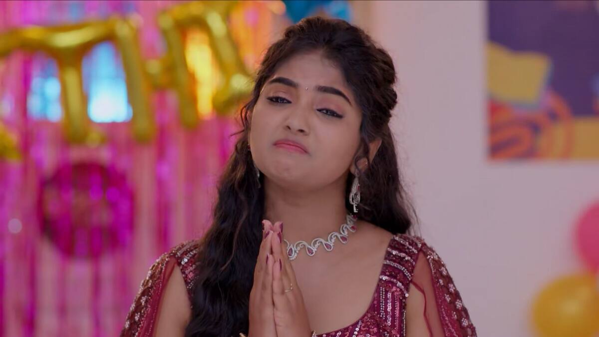 Nindu Manasulu Serial Today October 21st: నిండు మనసులు: రేయ్.. ఆ కుర్చీ ఎందుకు తన్నావ్రా.. సాహితిని బుట్టలో వేసుకోవడానికి గణ ప్లాన్స్!