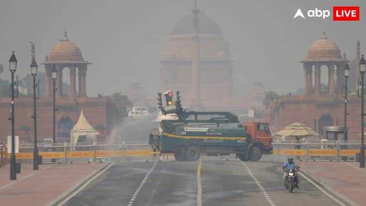 Delhi To Likely Witness Relief From ‘Very Poor’ Air As IMD Forecasts Light Rain Today Delhi To Likely Witness Relief From ‘Very Poor’ Air As IMD Forecasts Light Rain Today