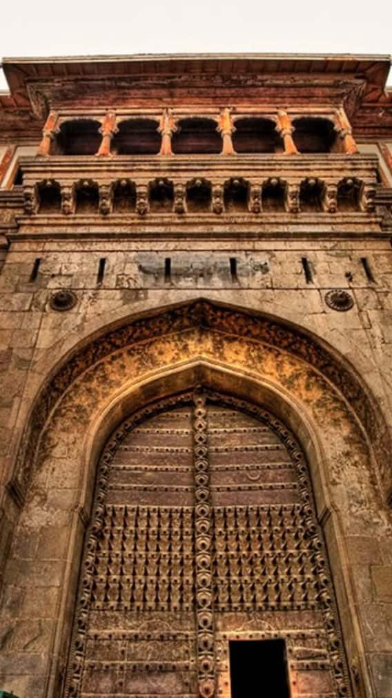 पुणे का शनि‍वार वाड़ा: रहस्यों और भूतिया कहानियों से भरा ऐतिहासिक किला