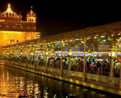 ਅੱਜ ਮਨਾਇਆ ਜਾਵੇਗਾ ਬੰਦੀ ਛੋੜ ਦਿਵਸ, ਜਾਣੋ ਪਵਿੱਤਰ ਇਤਿਹਾਸ