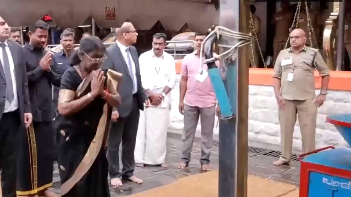 சபரிமலை: திரௌபதி முர்முவின் தரிசனம்! முதல் முறையாக நிகழ்ந்த அதிசயம்! பரபரப்புடன் கூடிய தரிசனம்!