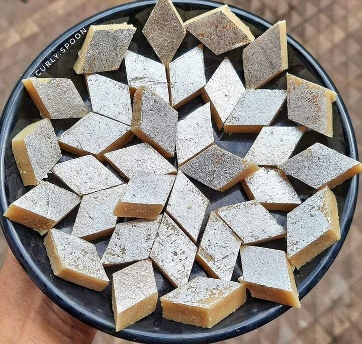 सध्या दिवाळी सणाचा हंगाम सुरू झाला आहे. या काळात लोकं मिठाई जास्त प्रमाणात खरेदी करतात.