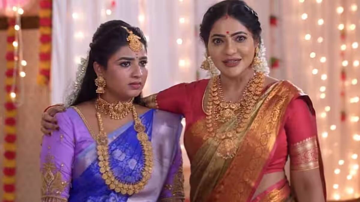 karthigai Deepam: தல தீபாவளி கொண்டாடிய கார்த்திக் - ரேவதி.. செல்போனை வீசிய சந்திரகலா - கார்த்திகை தீபத்தில் இன்று