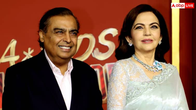 मुकेश अंबानी को नहीं मिलती सैलरी, जानें कहां से चलाते हैं अपना खर्च? मुकेश अंबानी को नहीं मिलती सैलरी, जानें कहां से चलाते हैं अपना खर्च?