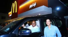 शरद पवार बारामतीच्या मॅकडोनाल्डमध्ये जातात तेव्हा... मॅकडी सुरु करणाऱ्या इरा पवार कोण?