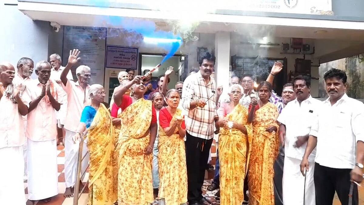 ஆதரவற்ற முதியவர்களுடன் மேயர் தீபாவளி கொண்டாட்டம்! நெகிழ்ச்சியில் உருகிய உள்ளங்கள்!