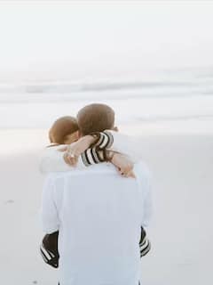 Engaged: બહુ જલદી Mrs બનશે પવિત્ર પુનિયા, દરિયા કિનારે બૉયફ્રેન્ડને કર્યું પ્રપૉઝ, ના બતાવ્યો ચહેરો