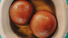 न गुलाब न जामुन, फिर कैसे पड़ा इस डेजर्ट का नाम? उंगलियां चाटकर खाते हैं लेकिन नहीं पता होगी वजह