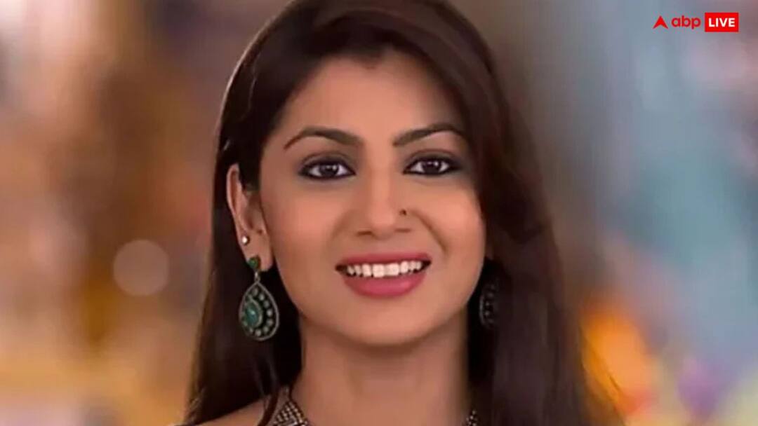 'कुमकुम भाग्य' की प्रज्ञा हैं करोड़ों की मालकिन, ऑडी और मर्सडीज से करती हैं सफर, नेटवर्थ जान हो जाएंगे हैरान