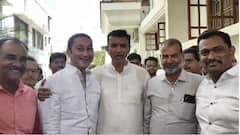 राजकारणा पलीकडे दिवाळीनिमित्त आमदार संदीप क्षीरसागर आणि विजयसिंह पंडितांची गळाभेट