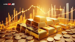 Gold Price : ৪০০০ টাকারও বেশি কমেছে সোনার দাম, কেনার সুযোগ না আরও পতনের অপেক্ষা করবেন ?