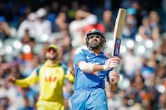 दूसरे वनडे में रोहित शर्मा ने रचा इतिहास, ODI में तीसरे सबसे ज्यादा रन बनाने वाले बल्लेबाज बने!