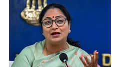 'त्योहार में भीड़ बढ़ने से दिक्कत, लेकिन DTC बसों की संख्या में कोई कमी नहीं', रेखा गुप्ता सरकार