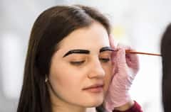 Kajal and Eyeliner Daily Use Risks: આંખો પર દરરોજ લગાવો છો લાઈનર અને કાજલ, થઈ શકે છે મોટું નુકસાન