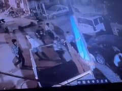 ਚੰਡੀਗੜ੍ਹ 'ਚ 20 ਤੋਂ ਵੱਧ ਲੋਕਾਂ ਨੇ ਘਰ 'ਚ ਵੜ੍ਹ ਕੇ ਕੀਤਾ ਹਮਲਾ! CCTV 'ਚ ਕੈਦ ਹੋਇਆ ਖੌਫਨਾਕ ਮੰਜ਼ਰ