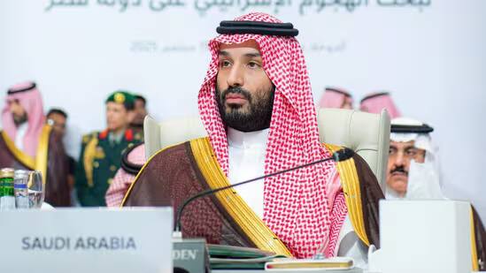 Saudi Arabia: భారత వలస కార్మికులకు పండగే- సౌదీలో కఫీల్ అరాచకాలకు చెక్ -కఫాలా వ్యవస్థ రద్దు !