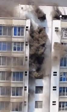 Mumbai Fire News: मुंबईच्या जोगेश्वरीत अग्नितांडव, अडकलेल्या लोकांनी कपड्याला लपटून घेतले, दहाव्या मजल्यावरुन मदतीसाठी हाक, PHOTO