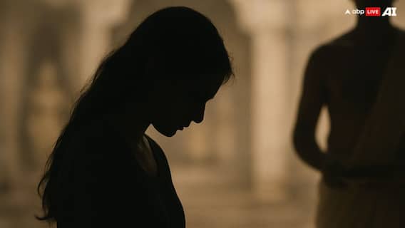 ਜਲੰਧਰ ਸਕੂਲ 'ਚ 16 ਸਾਲ ਦੀ ਵਿਦਿਆਰਥਣ ਨਾਲ ਛੇੜਛਾੜ! DP ਮਾਸਟਰ 'ਤੇ ਇਲਜ਼ਾਮ, ਪੁਲਿਸ ਨੇ ਕੀਤਾ ਗ੍ਰਿਫ਼ਤਾਰ, ਪਿੰਡ 'ਚ ਖੌਫ ਦਾ ਮਾਹੌਲ