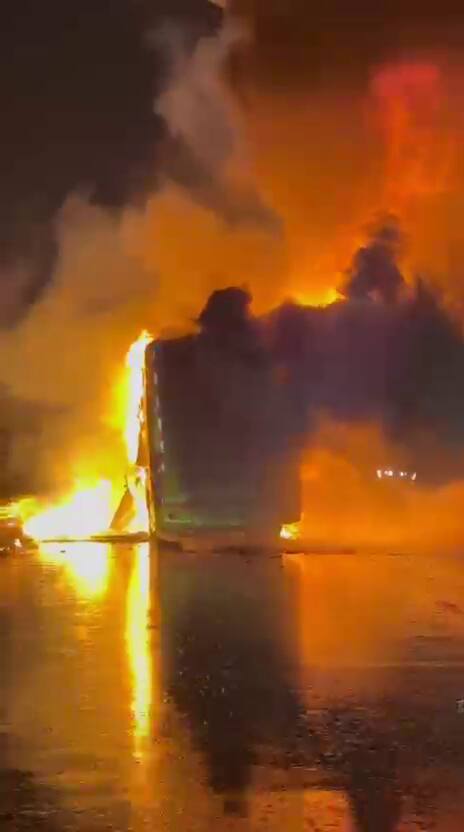 Kurnool Bus Fire Accident: ప్రైవేట్ ట్రావెల్స్ లో మంటలు చెలరేగి 20 మంది సజీవ దహనం, సీఎం చంద్రబాబు దిగ్భ్రాంతి