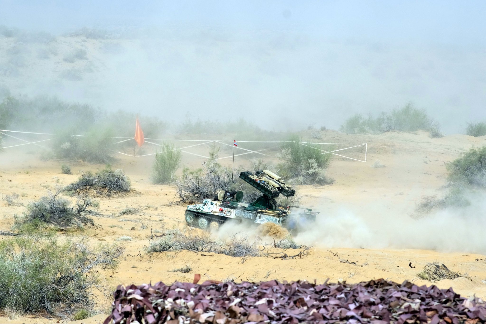Indian Army Unveils ‘Bhairav Commandos’; Rajnath Singh Reviews Elite Force In Jaisalmer