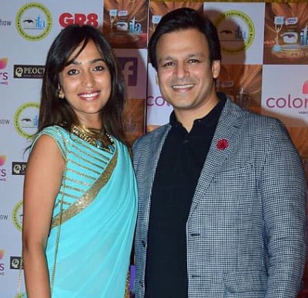 Vivek's mother had asked him to meet Priyanka for the first time. During that time the actor was in London and Priyanka was in Florence.