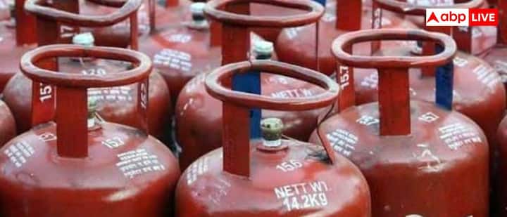 सरकार LPG गैस सिलेंडर इस्तेमाल करने वाले हर परिवार को सब्सिडी देती है. ऐसे में आइए जानते हैं कि किन वजहों से कुछ लोगों को नहीं मिलती सब्सिडी और इसे कैसे कर सकते हैं चेक.