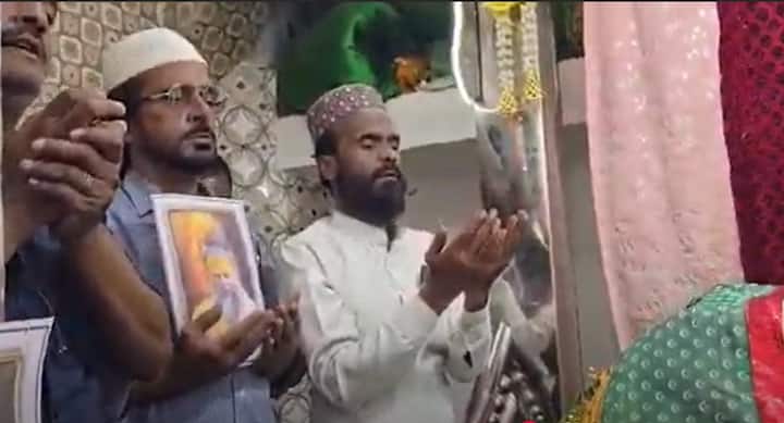 बैतूल में मुस्लिम समाज की यह पहल न केवल इंसानियत की मिसाल है, बल्कि उस विचार को श्रद्धांजलि भी है जिसे प्रेमानंद महाराज अपने जीवन से आगे बढ़ाते आए हैं — कि जब दिलों में मोहब्बत हो, तो कोई दीवार टिक नहीं सकती.