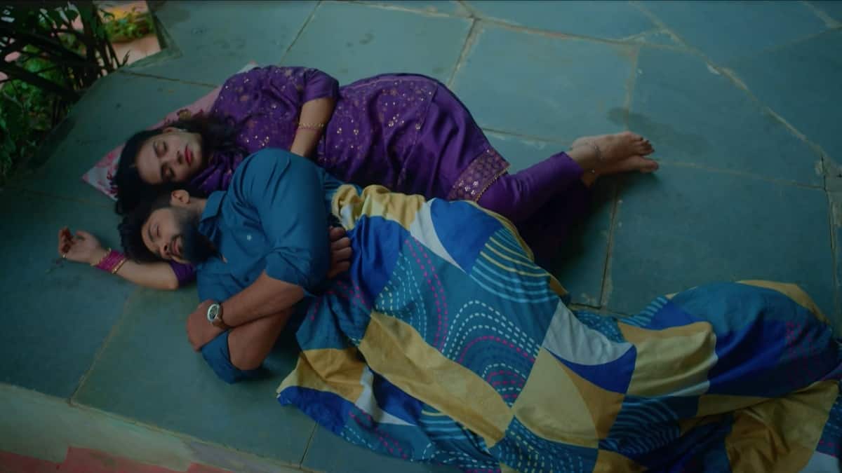 Chinni Serial Today October 24th: చిన్ని సీరియల్: మ్యాడీ-మధు ప్రేమలో కొత్త మలుపు! ఇంటికొచ్చి మధుని తిట్టిన నాగవల్లి!