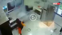 Video: प्रेशर कुकर बन गया बम! सब्जी काट रही थी महिला, अचानक फटा, CCTV में कैद हुआ मंजर