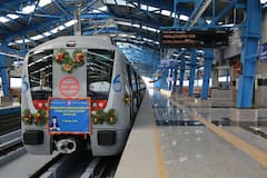 DMRC Jobs 2025: दिल्ली मेट्रो में होगी सिस्टम सुपरवाइजर और टेक्निशियन के पदों पर भर्ती, 65 हजार मिलेगी सैलरी