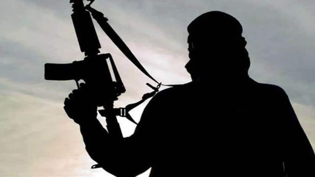 Planning of major terror attack in Delhi failed, training for suicide attack was going on, 2 terrorists arrested દિલ્લીમાં મોટા આતંકી હુમલાનું પ્લાનિંગ નિષ્ફળ, આત્મઘાતી હુમલાની ચાલુ હતી ટ્રેનિંગ,2 આતંકી ઝડપાયા