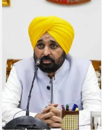 CM ਮਾਨ ਵੱਲੋਂ ਵਾਇਰਲ ਵੀਡੀਓ 'ਤੇ ਪਹਿਲਾ ਬਿਆਨ, ਸਿਆਸੀ ਜਗਤ 'ਚ ਮੱਚਿਆ ਹੜਕੰਪ...