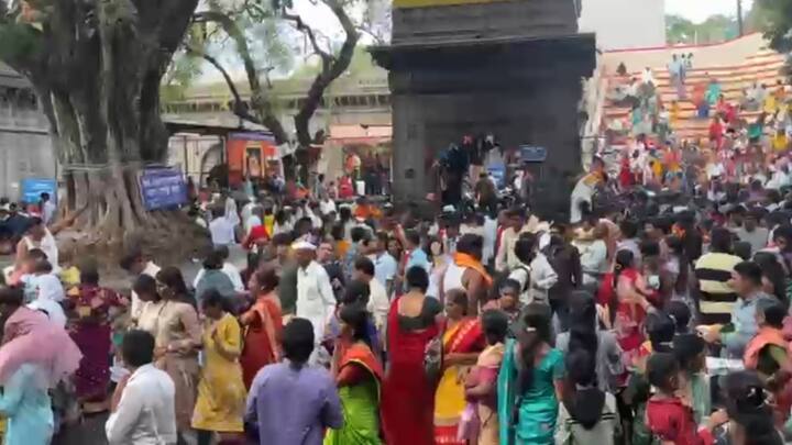 भाविकांची गर्दी खूप मोठ्या प्रमाणात असून त्यामुळे भाविकांना सुलभ दर्शन व्हावे यासाठी शनिवार आणि रविवार दोन दिवस भाविकांना बिडकर पायऱ्यांच्या मार्गे दर्शन मंडपात सोडण्यात येणार आहे.