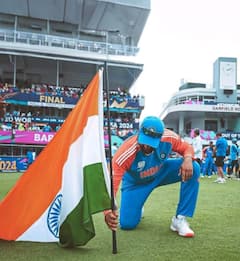 Rohit Sharma Century : सचिनशी बरोबरी करत रोहितचे ऑस्ट्रेलियाच्या विरोधात दणदणीत शतक; शतकांचे अर्धशतक रोहित शर्माच्या नावे!