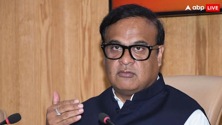 नेल्ली नरसंहार की रिपोर्ट सार्वजनिक करने के फैसले पर असम में मचा सियासी बवाल नेल्ली नरसंहार की रिपोर्ट सार्वजनिक करने के फैसले पर असम में मचा सियासी बवाल