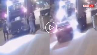 Video: ऐसी मौत किसी को ना मिले! कार और ट्रक के बीच पिस गए दो मजदूर, खौफनाक मंजर का वीडियो वायरल