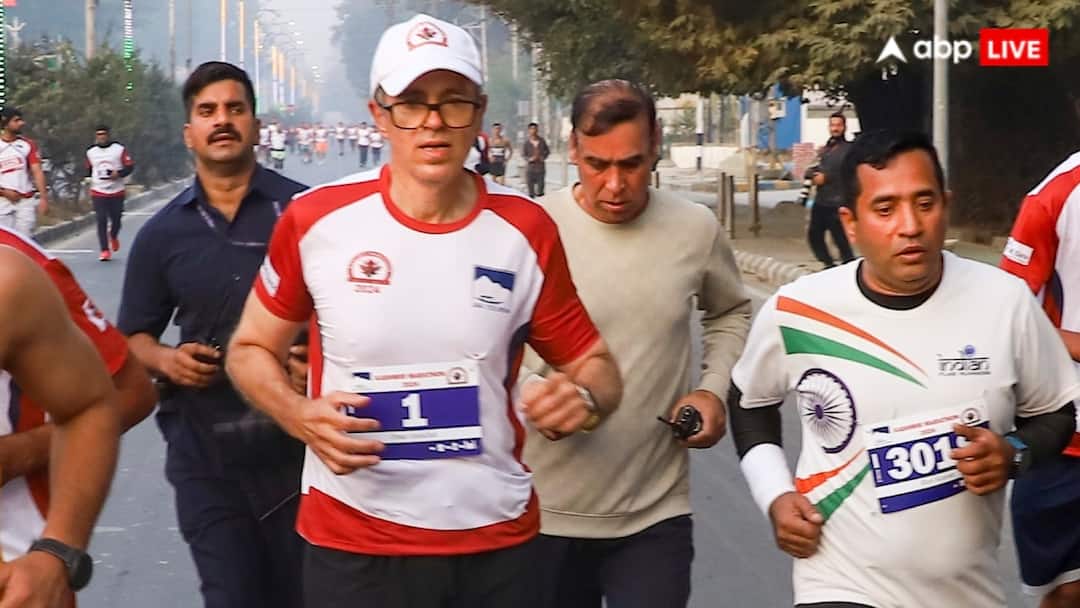 कश्मीर मैराथन के दूसरे सीजन की तैयारियां तेज, डल झील के किनारे होगा आयोजन, CM अब्दुल्ला लेंगे भाग jammu Kashmir Marathon second Edition Dal lake J&K CM omar abdullah Announcement Ann कश्मीर मैराथन के दूसरे सीजन की तैयारियां तेज, डल झील के किनारे होगा आयोजन, CM अब्दुल्ला लेंगे भाग