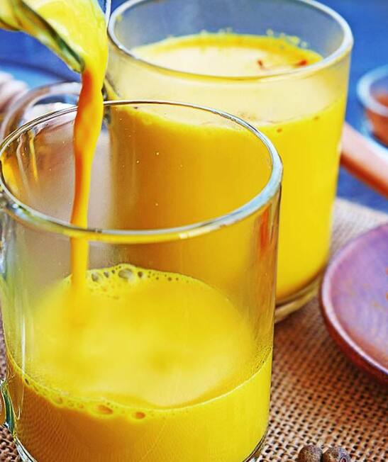 दोन्हीचे फायदे जाणून, योग्य वेळी आणि योग्य पद्धतीने त्यांचा उपयोग केल्यास आरोग्य सुधारू शकते.