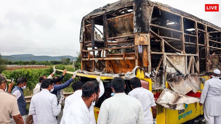 कुर्नूल बस हादसा: ड्राइवर के फर्जी लाइसेंस और शराबी बाइक ड्राइवर ने छीनीं 20 जिंदगियां