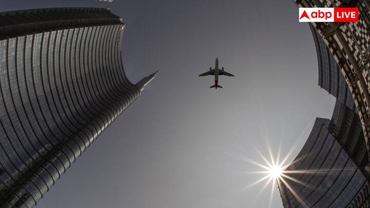 आधुनिक हवाई जहाज जेट या फिर टर्बाइन इंजन का इस्तेमाल करते हैं जिन्हें निरंतर, स्थिर दहन की जरूरत होती है. केरोसिन का केमिकल कंपोजिशन इसे बिना अचानक विस्फोट के स्थिर रूप से जलने देता है जो निरंतर ट्रस्ट को बनाए रखती है. टर्बाइन इंजनों के लिए डीजल काफी धीरे जलता है जबकि पेट्रोल काफी ज्यादा तेजी से जलता है.