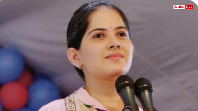 Jaya Kishori: जीवन के हर दर्द का समाधान हैं जया किशोरी के सुविचारों में Jaya Kishori: जीवन के हर दर्द का समाधान हैं जया किशोरी के सुविचारों में