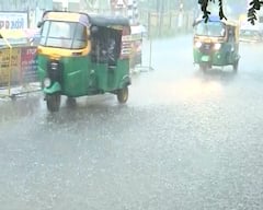 દિવાળી બાદ 'મેઘરાજા'ની સટાસટી: 24 જિલ્લામાં અતિભારે વરસાદની આગાહી, 21માં યલો તો 3 જિલ્લામાં ઓરેન્જ એલર્ટ જાહેર