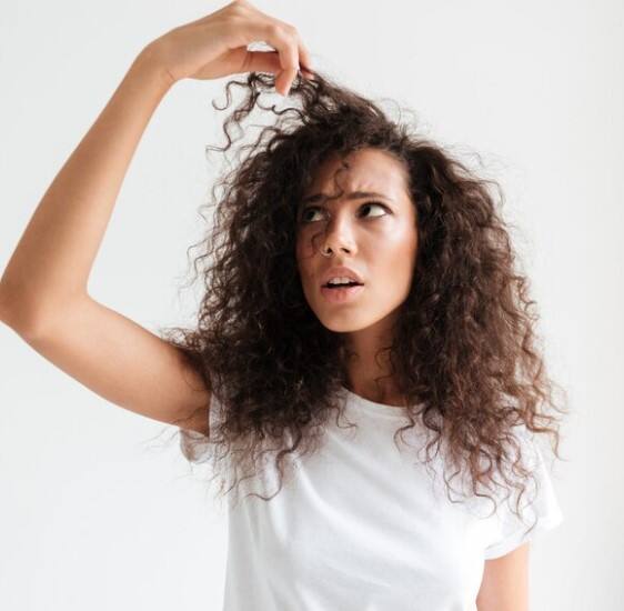 ਵਾਲਾਂ ਦੇ ਝੜਨ ਨੂੰ ਰੋਕਣ ਲਈ ਅਸਰਦਾਰ ਘਰੇਲੂ ਉਪਾਅ