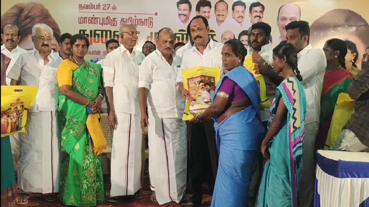 துணை முதல்வர் பிறந்த நாளை ஒட்டி தூய்மைப் பணியாளர்களுக்கு நலத்திட்ட உதவி