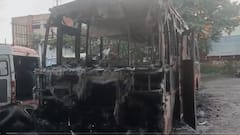 Indapur Bus Fire: धाराशिव-पुणे बस मध्यरात्री इंदापूर स्थानकात आली अन्...क्षणात जळून झाली खाक,  एसटीतील 50 प्रवासी सुखरूप, फोटो समोर