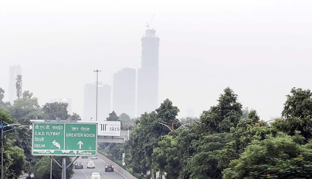 UP Weather: यूपी में अब पड़ेगी कड़ाके की सर्दी, अगले चार दिन बारिश का अलर्ट, छठ पूजा पर बरसेंगे बदरा UP Weather 26 October IMD Predicts Rain in Uttar Pradesh Many Districts UP Weather: यूपी में अब पड़ेगी कड़ाके की सर्दी, अगले चार दिन बारिश का अलर्ट, छठ पूजा पर बरसेंगे बदरा