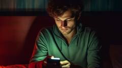 Stalking Ex Online: প্রাক্তনের প্রোফাইলে উঁকি দেন প্রায়শই? এতে ক্ষতি কিন্তু আপনারই